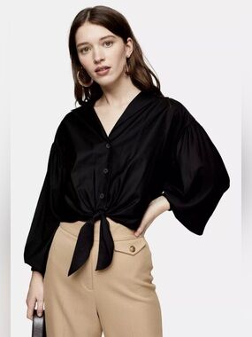Top Shop Black Tie-Front Women's Crop Top